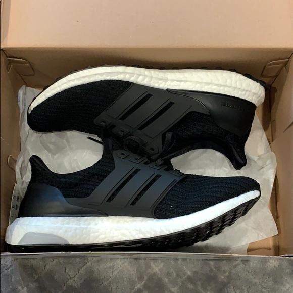 BRAND NEW ADIDAS BOOSTS - Picture 2 of 4